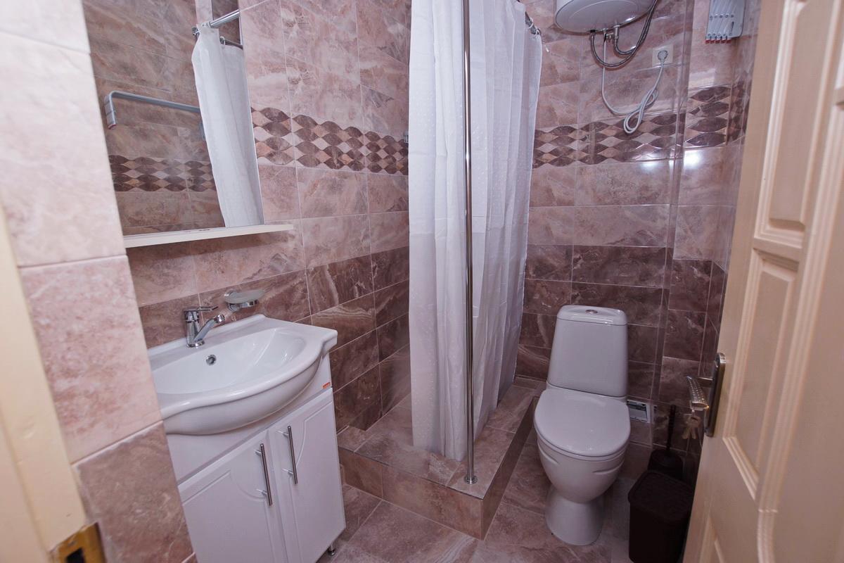 Guest House Belyi Lebed Сухум Экстерьер фото